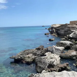 https://apartamento-los-escullos-cala.es-andalucia.com