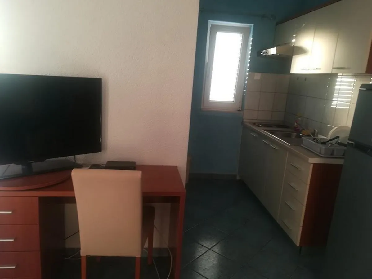 Apartments Barisic Hrvatskih Zrtava 404 Seget Vranjica Trogir