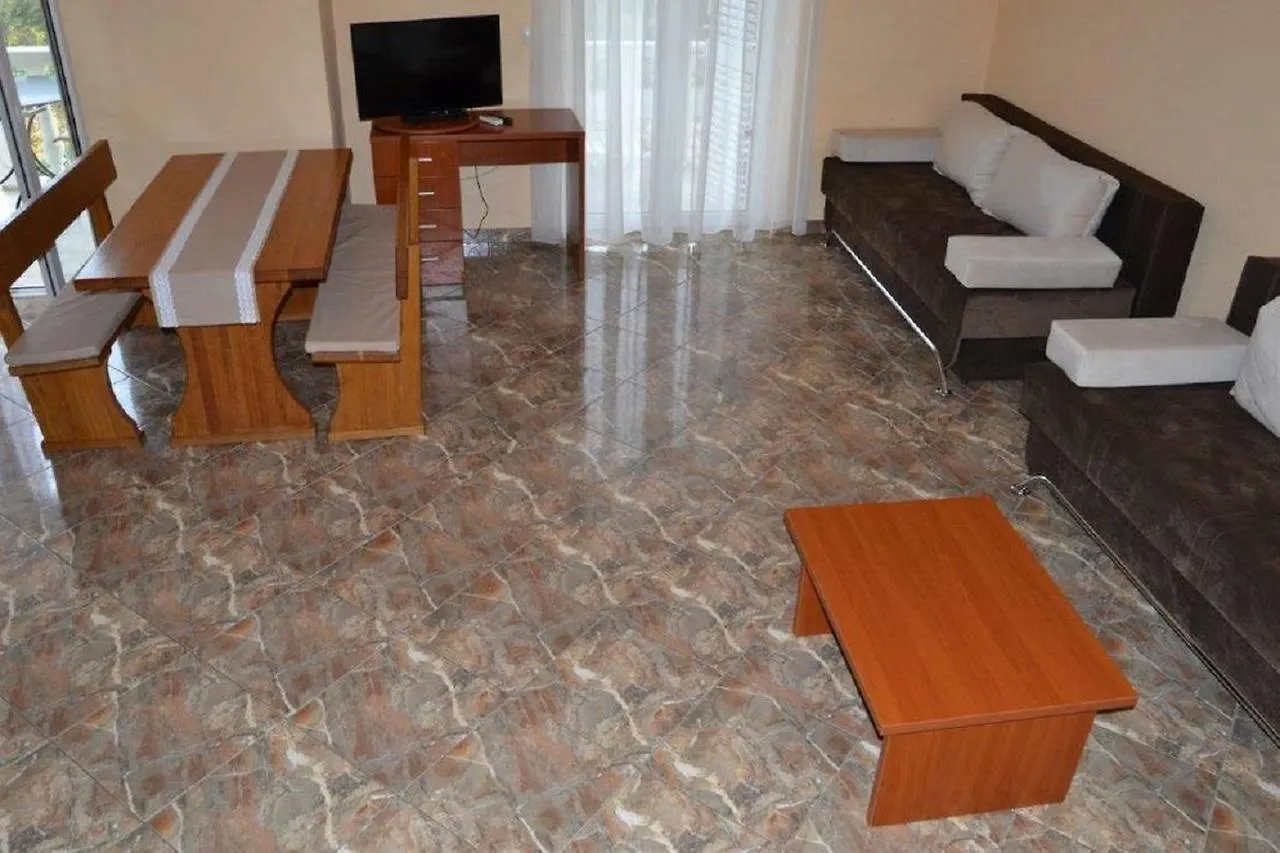 Apartments Barisic Hrvatskih Zrtava 404 Seget Vranjica Trogir